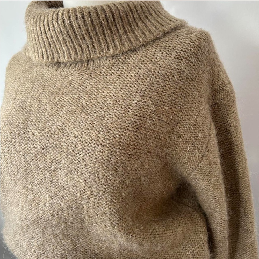 Banana Republic brown turtleneck sweater wool blend Size XS. - Picture 5 of 8